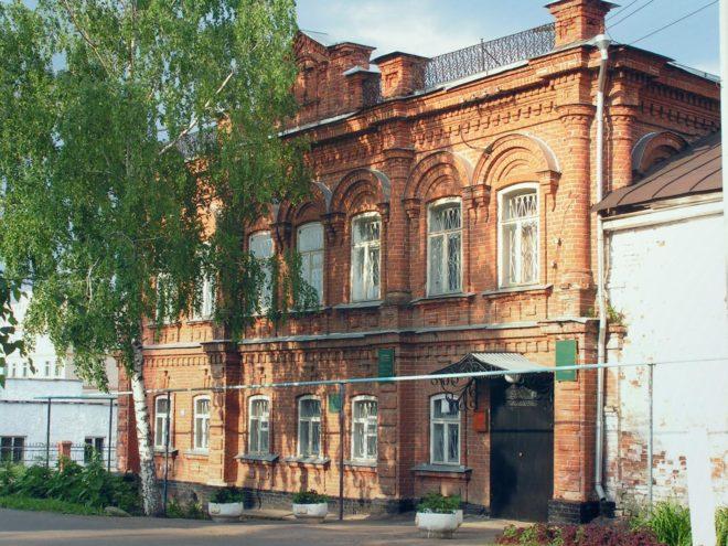 парки, торговые точки и общепит