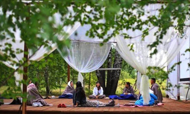 Alan Glamping